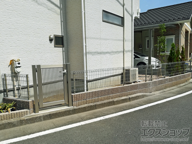 東京都日野市ののフェンス・柵 ハイグリッドフェンスUF8型 フリーポールタイプ 施工例