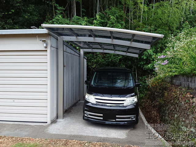 高知県吾川郡いの町ののカーポート レイナポートREグラン 前下がり 積雪〜20cm対応 施工例