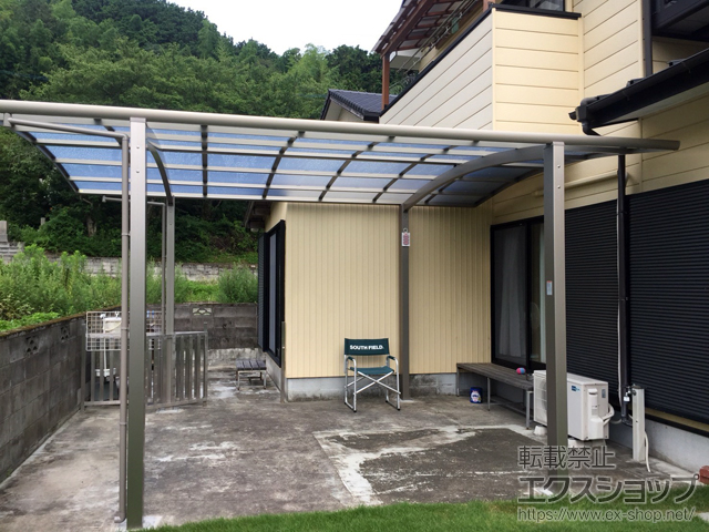 徳島県徳島市ののカーポート ネスカR (ラウンドスタイル) ワイド 積雪〜20cm対応 施工例