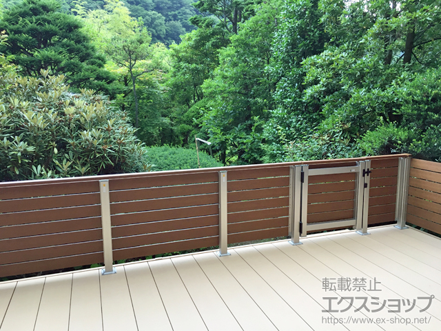 栃木県日光市ののウッドデッキ リウッドデッキ 200 施工例