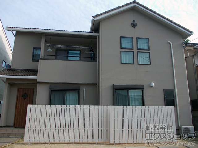 岡山県岡山市ののフェンス・柵 タテイタスタイル 120+45サイズ 隙間20mm 施工例