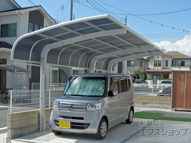 群馬県太田市のLIXIL リクシル（トステム）のカーポート テールポートシグマIII 延長 積雪〜20cm対応 施工例