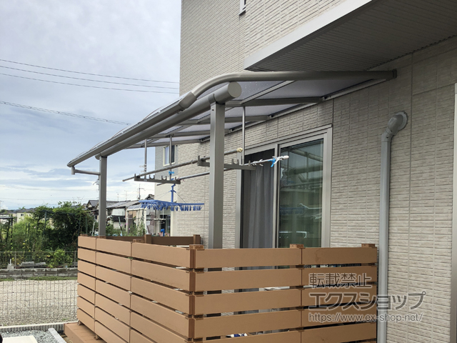奈良県磯城郡川西町ののテラス屋根 プレシオステラス R型 テラスタイプ 単体 積雪〜20cm対応 施工例
