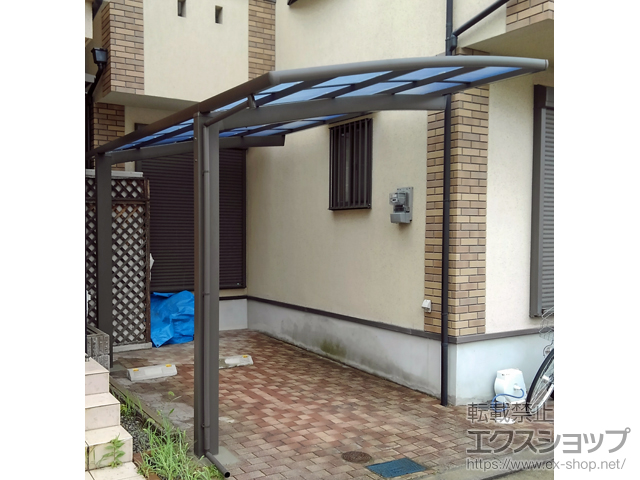 兵庫県尼崎市ののカーポート ネスカR (ラウンドスタイル) 積雪〜20cm対応 施工例