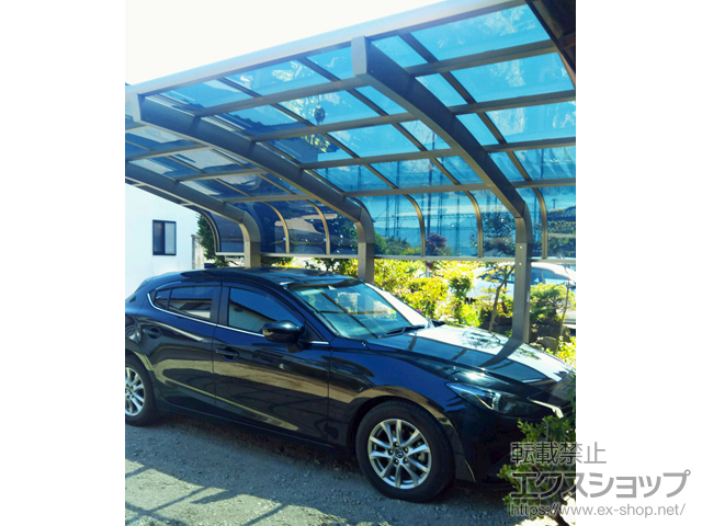 群馬県沼田市のLIXIL リクシル（トステム）のカーポート テールポートシグマIII 1500 積雪〜50cm対応 施工例