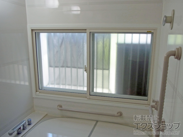 奈良県天理市のの二重窓（内窓） インプラス ダストバリア仕様 引違い窓 浴室仕様 ユニットバス納まり 2枚建 施工例