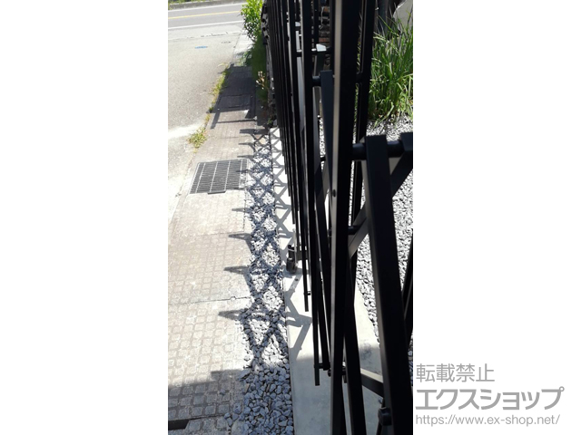 長野県佐久市ののカーゲート トリップゲート RA型 ノンレール 片開き 35S 施工例