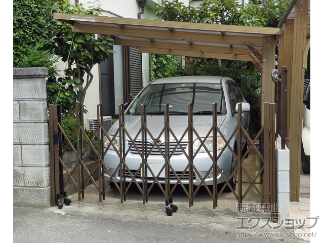 奈良県奈良市ののカーゲート トリップゲート RA型 ノンレール 片開き 27S 施工例