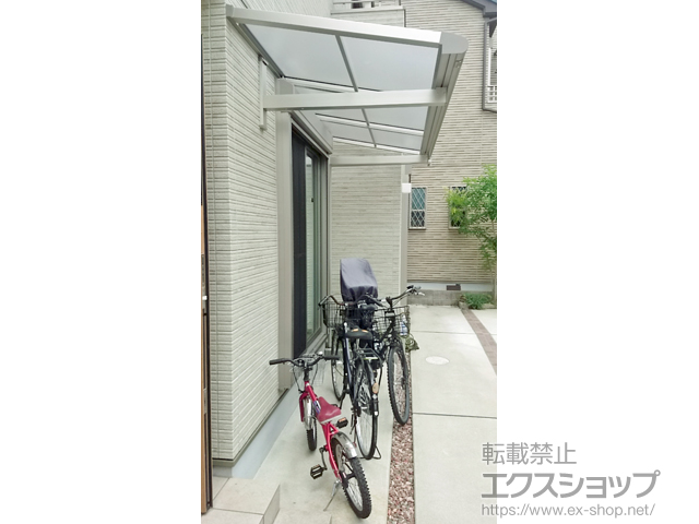 大阪府東大阪市ののバルコニー・ベランダ屋根 ヴェクターテラス F型 ルーフタイプ 単体積雪〜20cm対応 施工例