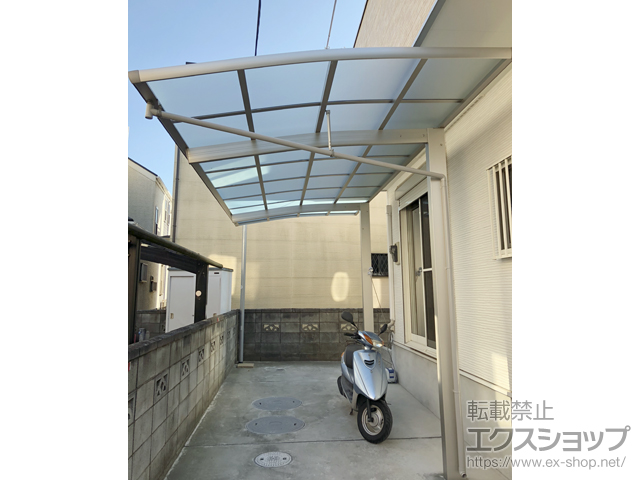 千葉県船橋市ののカーポート レイナポートREグラン 前下がり 積雪〜20cm対応 施工例