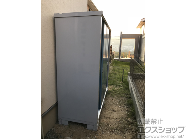 兵庫県神戸市のの物置・屋外倉庫 シンプリー 一般型 1940×755×1903 MJX-197E-AB 施工例