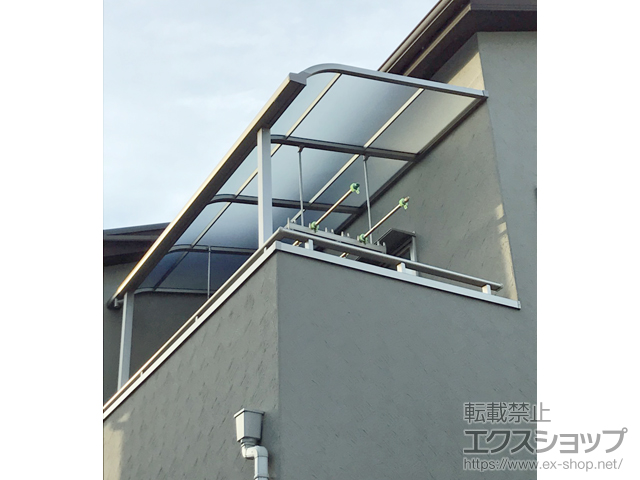 千葉県流山市ののバルコニー・ベランダ屋根 スピーネ R型 屋根タイプ 単体 積雪〜20cm対応 施工例