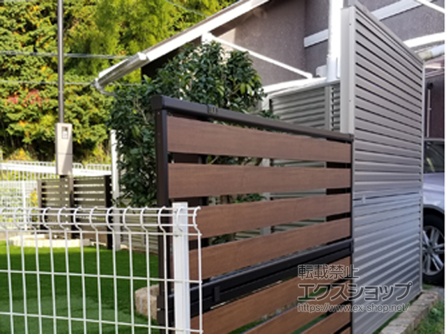 奈良県宇陀市ののフェンス・柵 ミエーネフェンス 目隠しルーバータイプ 2段支柱 自立建て用（パネル2段） 施工例