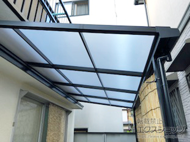 大阪府枚方市ののテラス屋根 スピーネ F型 テラスタイプ 単体 積雪〜20cm対応 施工例