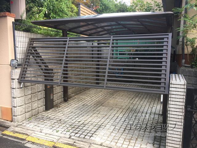 京都府木津川市ののカーゲート オーバードアS1型 電動式 施工例