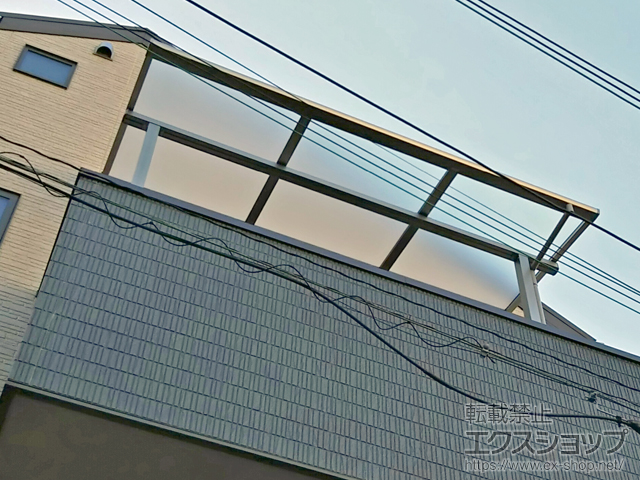 兵庫県神戸市ののバルコニー・ベランダ屋根 スピーネ F型 屋根タイプ 単体 積雪〜20cm対応 施工例