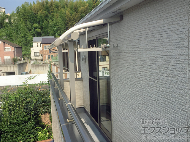 東京都町田市ののバルコニー・ベランダ屋根 プレシオステラス R型 屋根タイプ 単体 積雪〜20cm対応 施工例