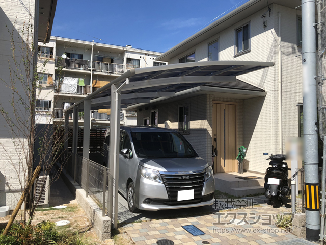 広島県呉市ののカーポート レイナポートグラン 縦連棟　積雪〜20cm対応 施工例