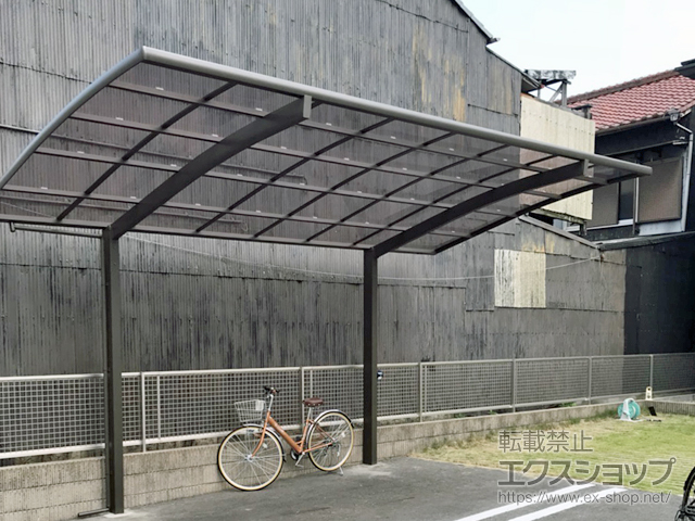 愛知県名古屋市ののカーポート ネスカR (ラウンドスタイル) 積雪〜20cm対応 施工例