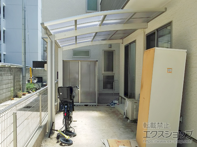 広島県広島市のの物置・屋外倉庫、バルコニー・ベランダ屋根、カーポート グランプレステージジャンプ 1488×900×1900 GP-159A-F-CB 施工例