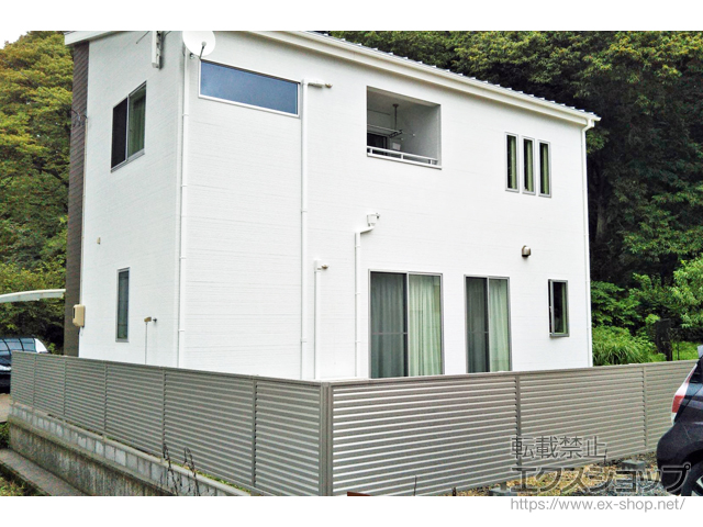 福島県白河市ののフェンス・柵 ミエーネフェンス 目隠しルーバータイプ 自由柱施工 施工例