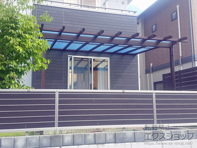 福島県福島市ののテラス屋根 サザンテラス (パーゴラ仕様) テラスタイプ 単体 積雪〜20cm対応 施工例