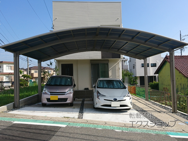 愛知県豊田市のLIXIL リクシル（トステム）のカーポート リベルポートシグマIII 3台用 積雪〜20cm対応 施工例