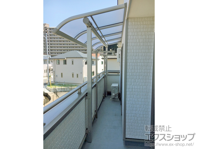 広島県廿日市市ののバルコニー・ベランダ屋根 プレシオステラス R型 屋根タイプ 単体 積雪〜20cm対応 施工例