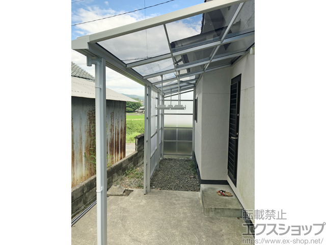 広島県福山市ののテラス屋根 スピーネ F型 テラスタイプ 連結用 積雪〜20cm対応 施工例