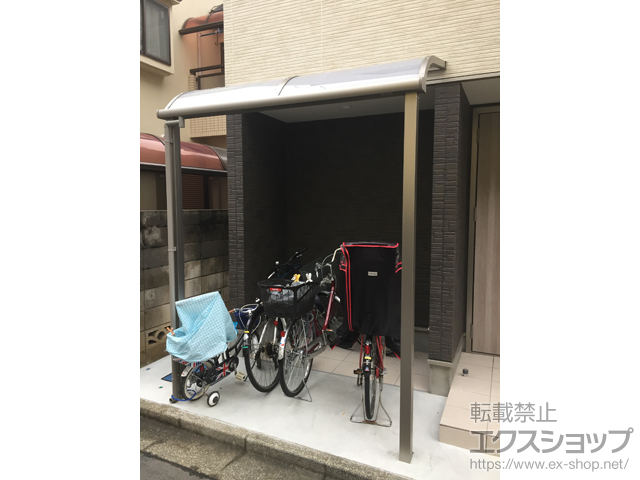 東京都大田区ののテラス屋根 スピーネ R型 テラスタイプ 単体 積雪〜20cm対応 施工例