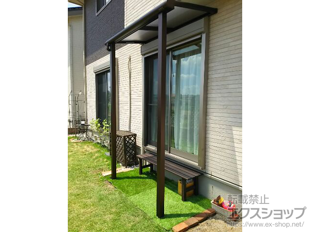 埼玉県熊谷市ののテラス屋根 プレシオステラス F型 テラスタイプ 単体 積雪〜20cm対応 施工例