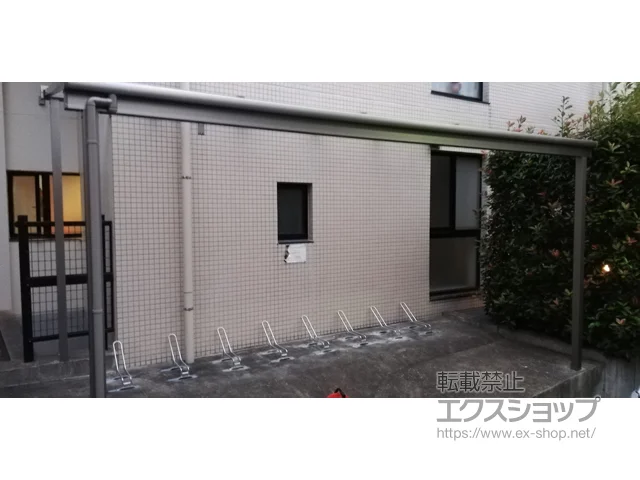 東京都渋谷区のLIXIL(リクシル)のテラス屋根 スピーネ F型 テラスタイプ 単体 はね出し納まり 積雪～20cm対応 施工例