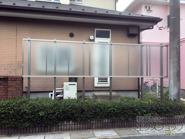 埼玉県幸手市ののフェンス・柵 ライシスフェンスP型 アルミ多段柱施工（パネル1段） 施工例