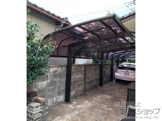 京都府向日市ののカーポート レイナキャップポートグラン　積雪〜20cm対応 施工例