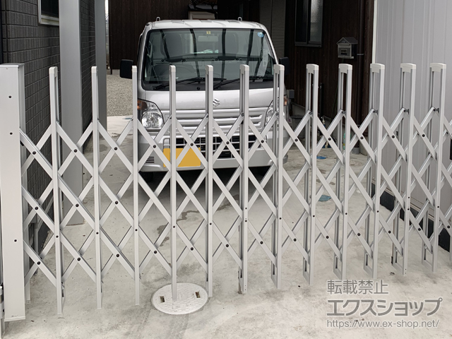 兵庫県三木市ののカーゲート エアリーナII ノンキャスター 片開きタイプ 30S 施工例
