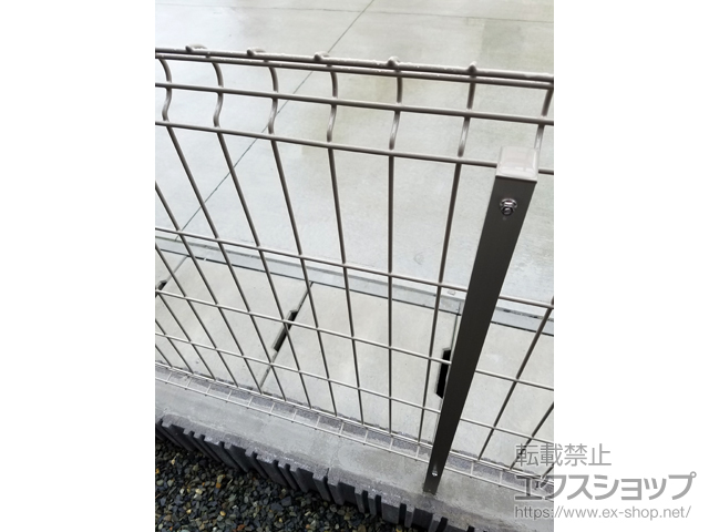 宮城県石巻市ののフェンス・柵 イーネットフェンス 2F型 自由柱タイプ 施工例