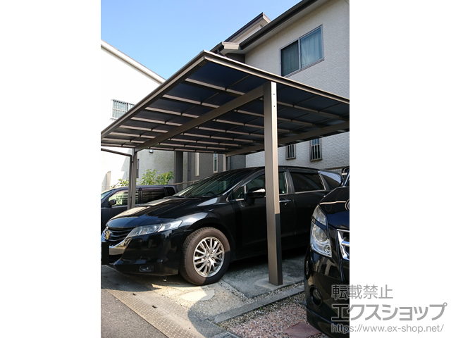 福岡県久留米市ののカーポート ソリッドポート ワイド 積雪〜20cm対応 施工例