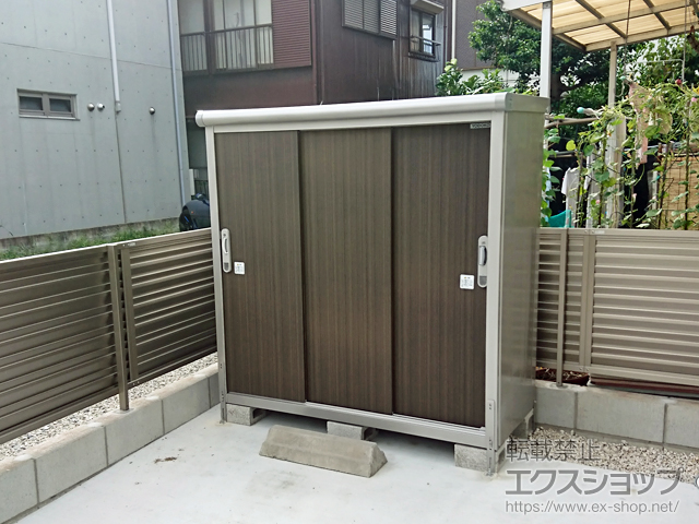 愛知県丹羽郡扶桑町のの物置・屋外倉庫 エスモ 一般型 1497×650×1501 ESE-1506E-DW 施工例