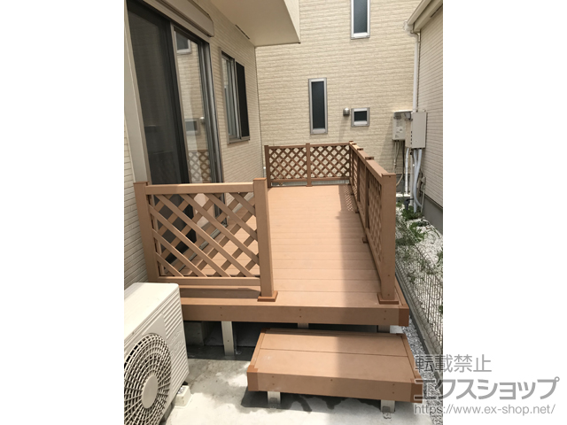 東京都青梅市ののウッドデッキ リウッドデッキ 200＋独立式リウッドステップ2型＋リウッドデッキフェンス2型＜ラチス格子＞ 施工例