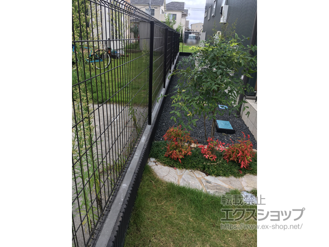 栃木県宇都宮市ののフェンス・柵 イーネットフェンス 2F型 自由柱施工 施工例