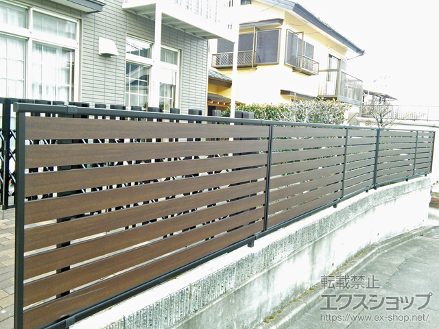 宮城県仙台市ののフェンス・柵 モクアルフェンス 横板タイプ 自由柱施工 施工例