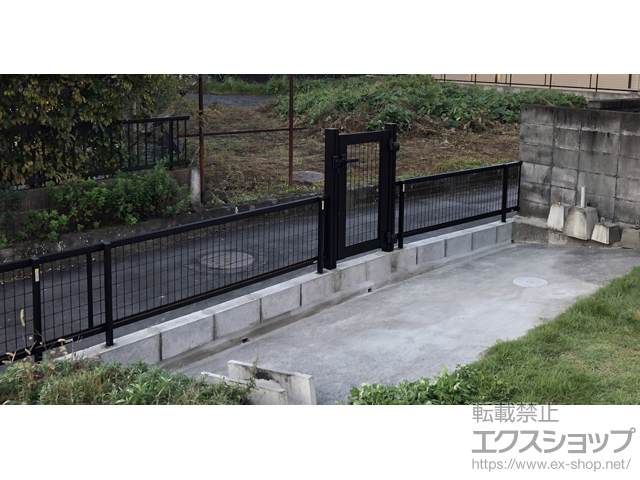 大分県日田市ののフェンス・柵 シンプレオフェンスM2型 縦井桁メッシュ 自由柱施工 施工例