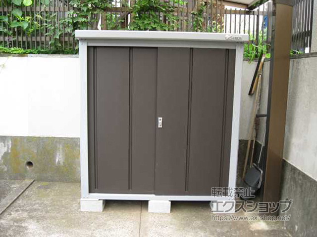 神奈川県横浜市のの物置・屋外倉庫 ロータス LSmini-1307 一般型 1320×700×1400 LSmini-1307-CB 施工例