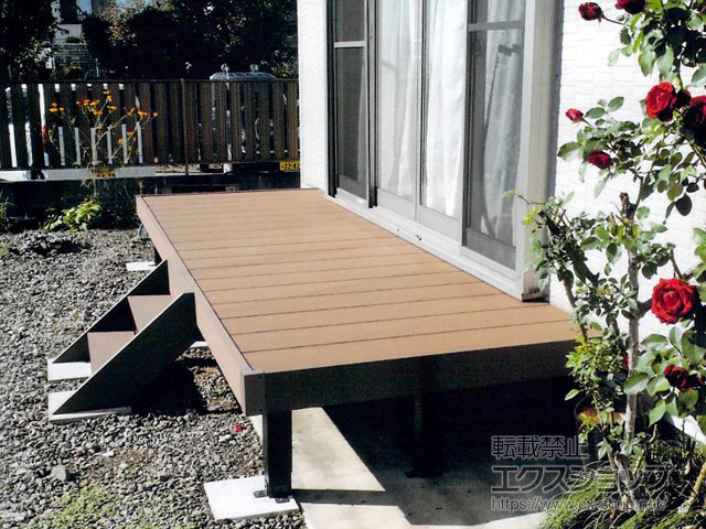 神奈川県厚木市ののウッドデッキ マージウッドデッキ 施工例