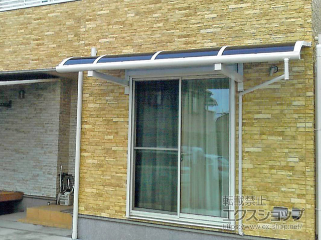 埼玉県さいたま市ののバルコニー・ベランダ屋根 ヴェクターテラス R型 ルーフタイプ 単体 積雪〜20cm対応 施工例