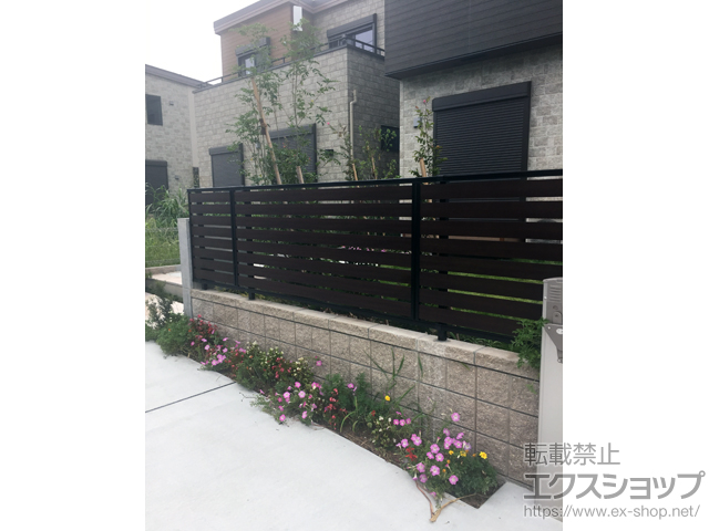 埼玉県さいたま市ののフェンス・柵 モクアルフェンス 横板タイプ 自由柱タイプ 施工例