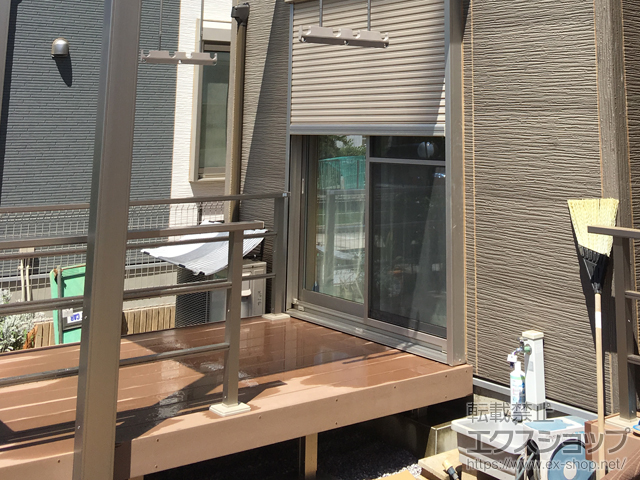 埼玉県入間市ののウッドデッキ 樹ら楽ステージ＋樹ら楽ステージ モダンデッキフェンス 施工例