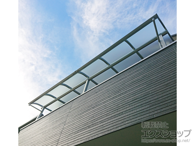 東京都昭島市ののバルコニー・ベランダ屋根 ヴェクターテラス R型 屋根タイプ 連棟 積雪〜20cm対応 施工例