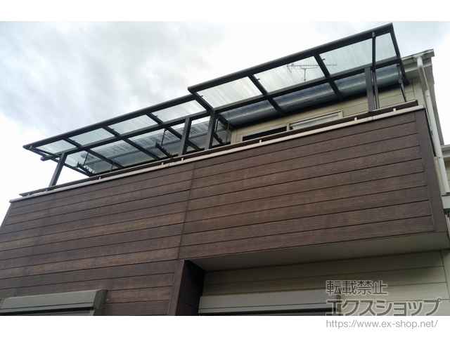 神奈川県相模原市ののバルコニー・ベランダ屋根 スピーネ F型 屋根タイプ 単体 積雪〜20cm対応 施工例