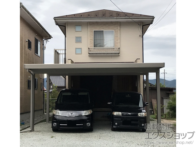 京都府京丹後市のLIXIL リクシル（トステム）のカーポート テリオスポートIII 3000 2台用 角柱4本柱 積雪〜100cm対応 施工例